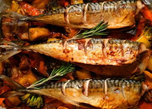 Grill mackerel